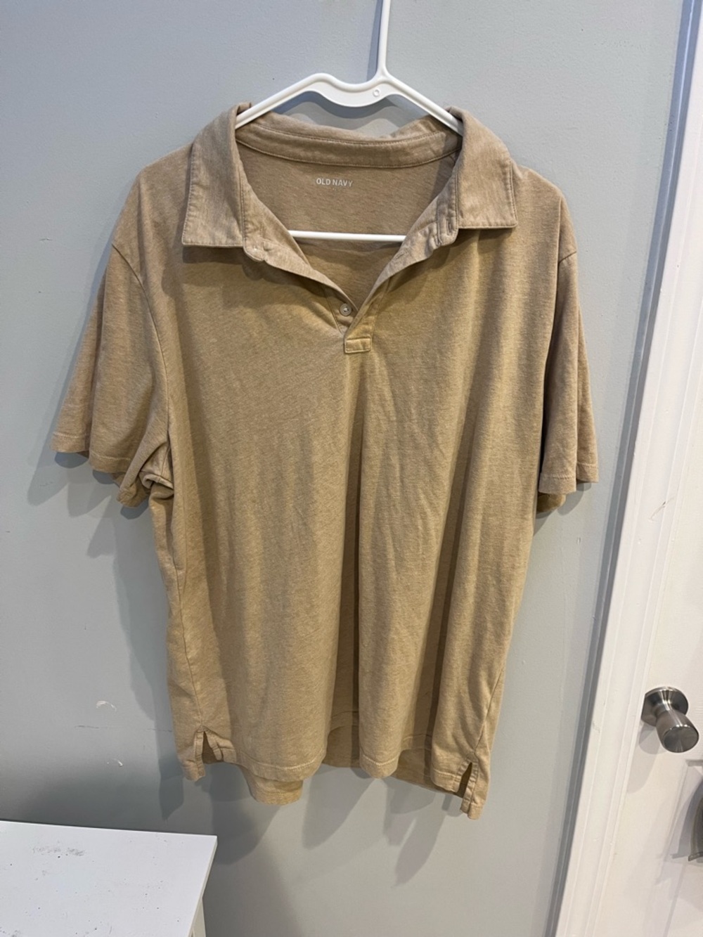 Old Navy Men's Beige Polo Shirt